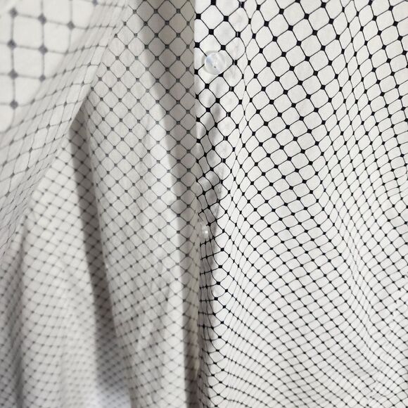 Worthington white and black geometric 3/4 sleeve button down top - Picture 4 of 11